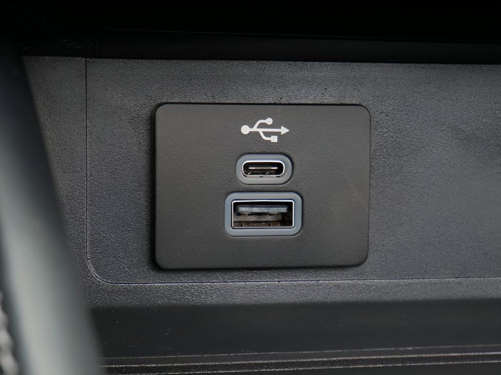 Used 2025 Ford Mustang GT Premium RWD image 25