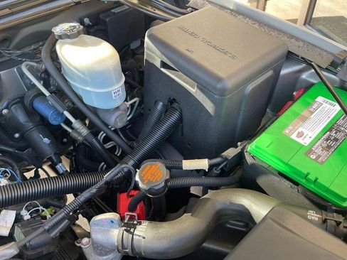 Used 2002 Chevrolet Silverado 3500 LS AWD/4WD image 46