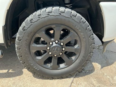 Used 2022 RAM 2500 Big Horn w/ Level C Equiment Group AWD/4WD image 13