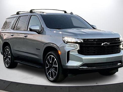 Used 2023 Chevrolet Tahoe RST w/ Luxury Package image 2