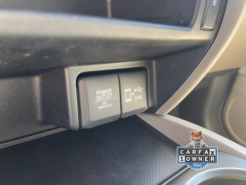 Used 2021 Honda Pilot EX image 31