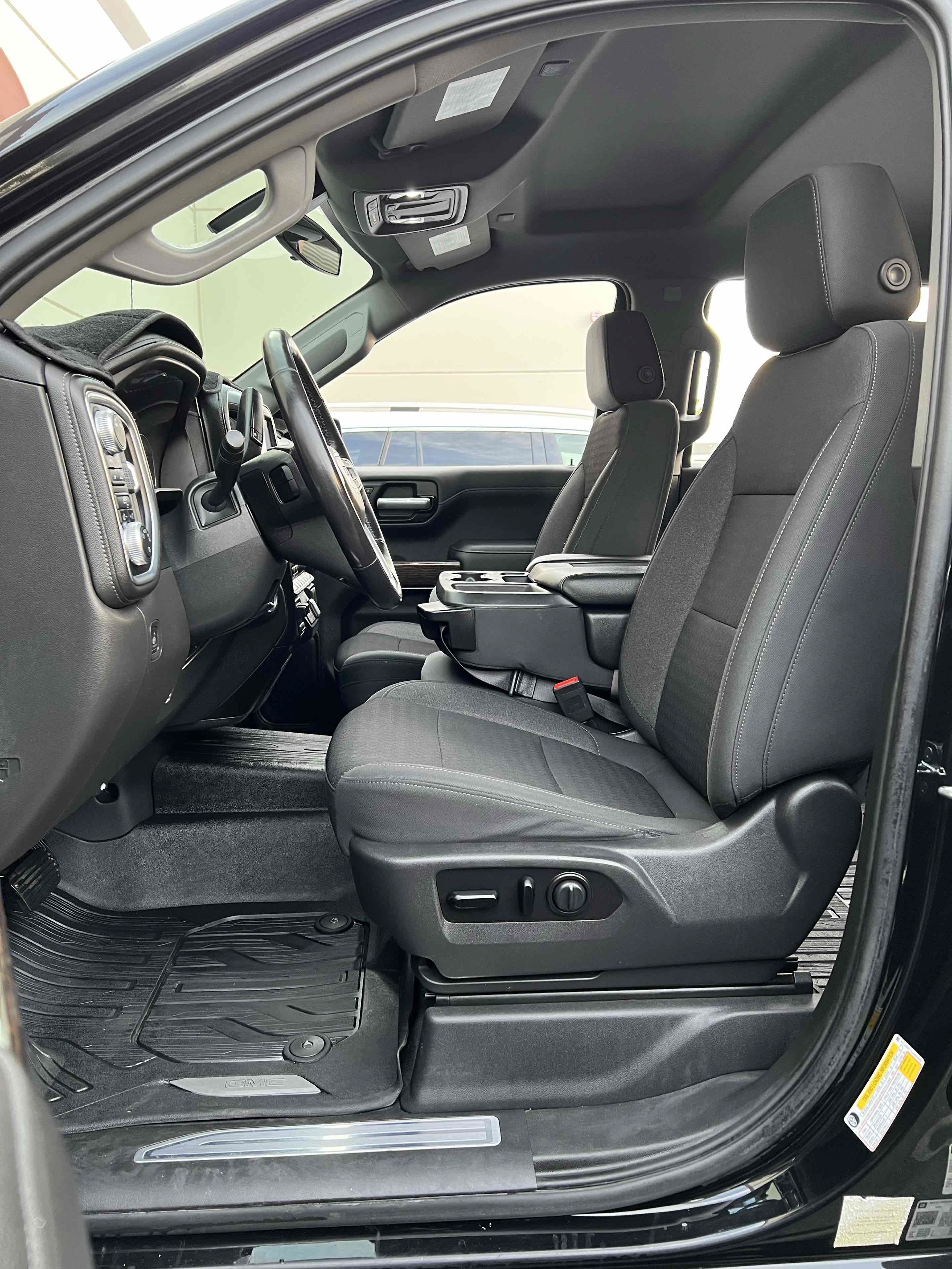 Used 2020 GMC Sierra 1500 SLE w/ SLE Value Package AWD/4WD image 37