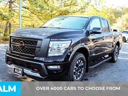 Used 2023 Nissan Titan PRO-4X w/ Pro-4x Convenience Package image 2