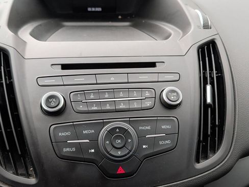 Used 2017 Ford Escape SE image 20