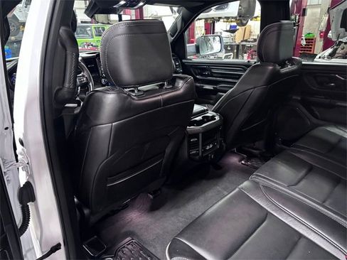 Used 2022 RAM 1500 Limited w/ Off-Road Group image 25