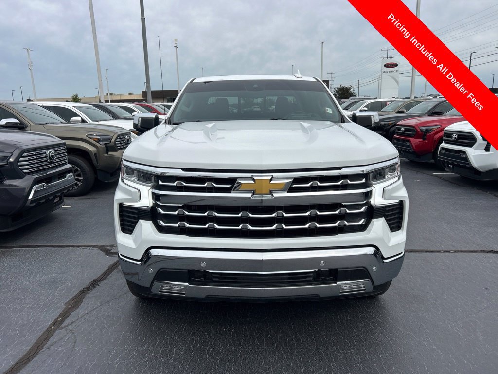 Used 2024 Chevrolet Silverado 1500 LTZ w/ LTZ Premium Package AWD/4WD image 28