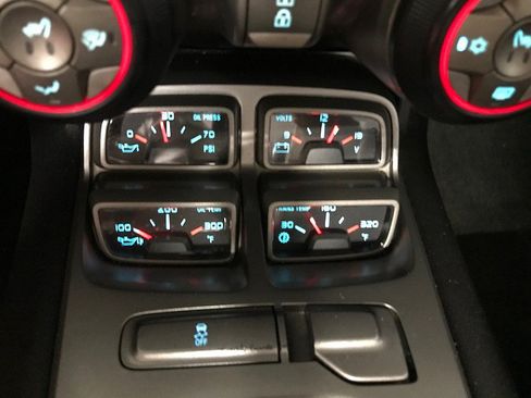 Used 2011 Chevrolet Camaro LT RWD image 32