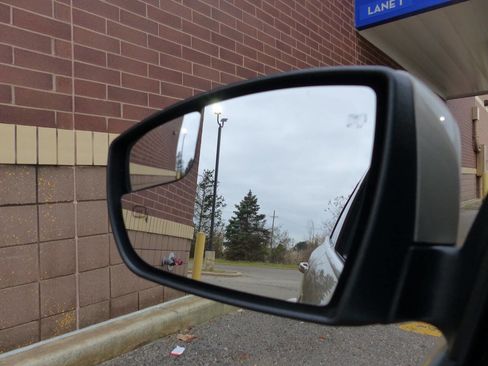 Used 2017 Ford Focus Titanium image 48