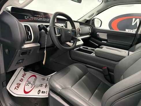 New 2026 Ford Expedition Max Active RWD image 11