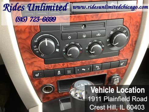 Used 2006 Jeep Commander Limited w/ Trailer Tow Group IV AWD/4WD image 9