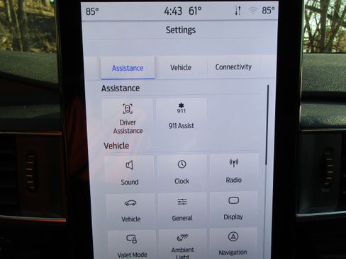 Used 2024 Ford Explorer Limited w/ Limited Technology Package image 46