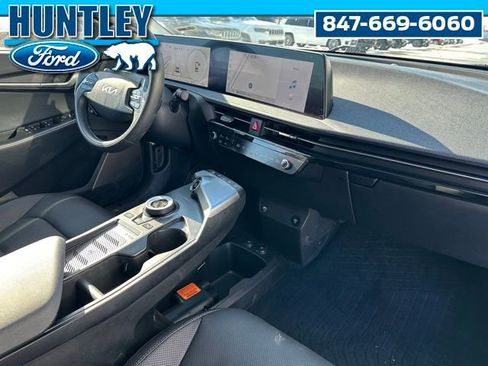 Used 2024 Kia EV6 Wind image 9