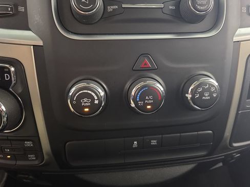 Used 2016 RAM 1500 Big Horn AWD/4WD image 22