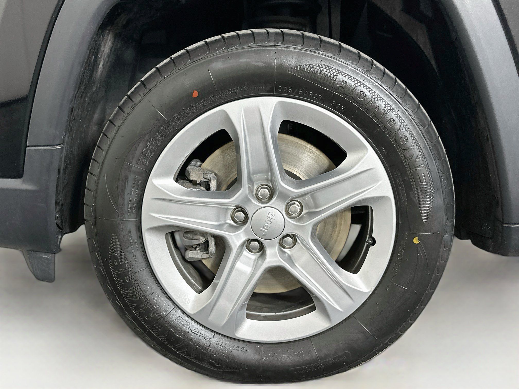 Used 2023 Jeep Compass Latitude AWD/4WD image 11