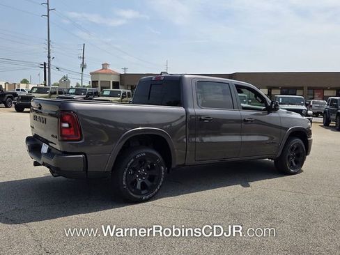 New 2026 RAM 1500 Big Horn AWD/4WD image 14