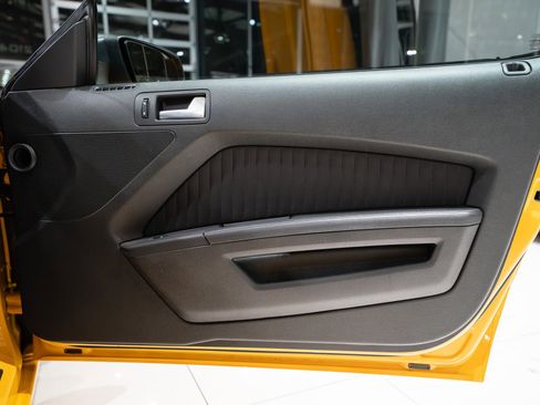 Used 2013 Ford Mustang Boss 302 image 22