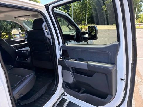 Used 2022 Ford F150 Lariat AWD/4WD image 18