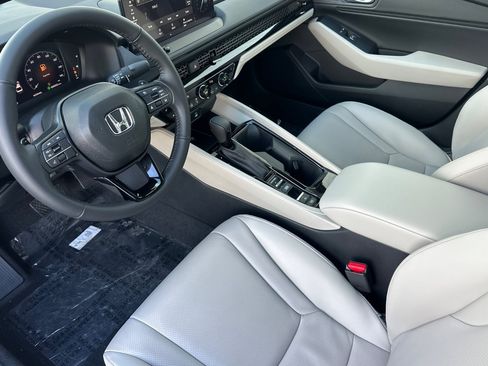 New 2026 Honda Accord EX-L image 4