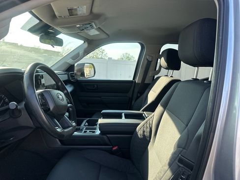 Used 2024 Toyota Tundra SR w/ SR Tow Package image 10