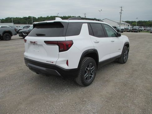 New 2026 GMC Terrain AT4 image 4
