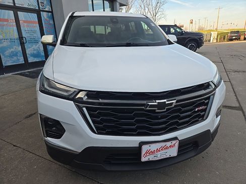 Used 2022 Chevrolet Traverse RS image 14