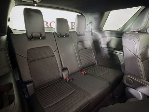 Used 2025 Nissan Pathfinder Rock Creek AWD/4WD image 32