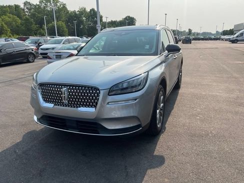 Used 2022 Lincoln Corsair AWD w/ Premium Package image 4