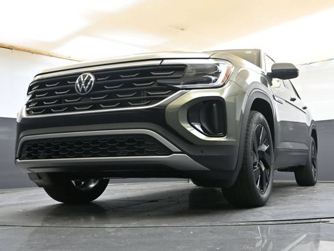 New 2026 Volkswagen Atlas Cross Sport SE AWD/4WD image 38