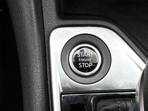 Used 2024 Nissan Sentra SV image 22