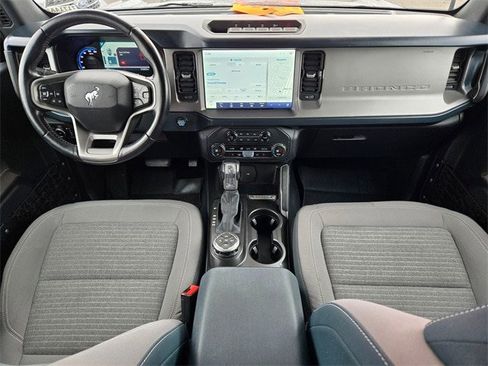 Certified 2023 Ford Bronco Outer Banks w/ Sasquatch Package image 9