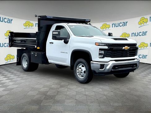 New 2026 Chevrolet Silverado 3500 W/T w/ WT Convenience Package AWD/4WD image 1