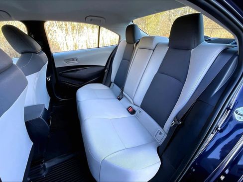 Certified 2022 Toyota Corolla LE image 20