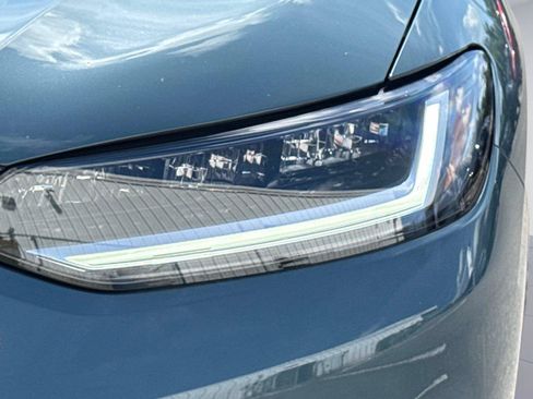 Certified 2026 Honda HR-V LX image 10