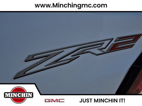 Used 2024 Chevrolet Colorado ZR2 w/ ZR2 Convenience Package III AWD/4WD image 30