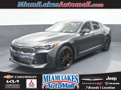 Used 2023 Kia Stinger GT2 image 1