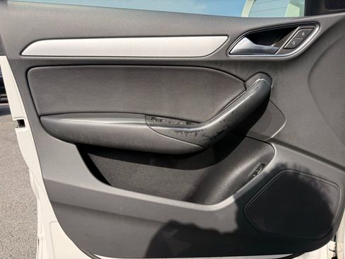 Used 2017 Audi Q3 2.0T Premium image 13