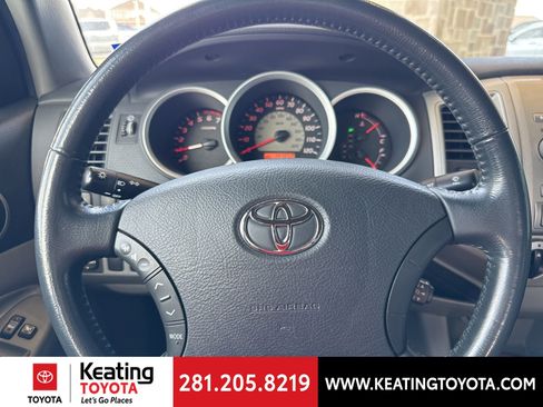 Used 2006 Toyota Tacoma PreRunner image 15