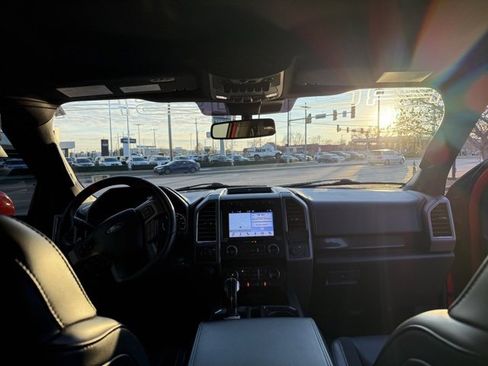 Used 2019 Ford F150 Raptor w/ Equipment Group 802A Luxury image 15