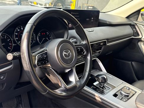 Used 2025 MAZDA CX-90 3.3 Turbo w/ Preferred Package image 16