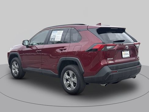 Used 2025 Toyota RAV4 XLE AWD/4WD image 5