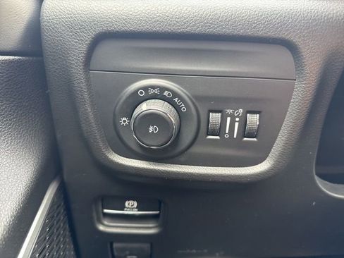 New 2026 Jeep Grand Cherokee L Limited image 11