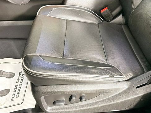 Used 2019 Chevrolet Silverado 2500 High Country image 19