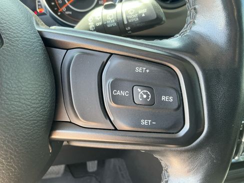 Used 2021 Jeep Wrangler Unlimited Sport AWD/4WD image 22