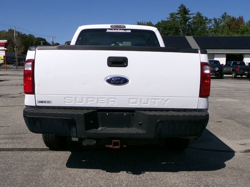 Used 2009 Ford F250 Lariat image 3