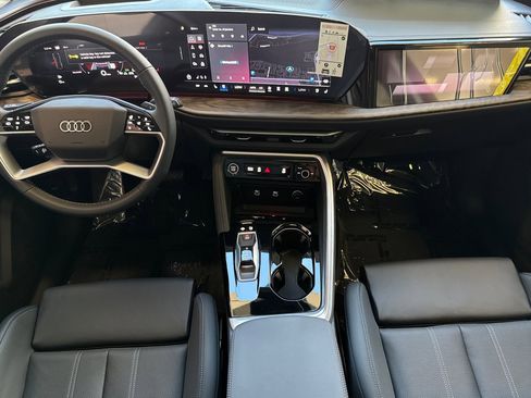 New 2025 Audi Q5 Prestige image 10