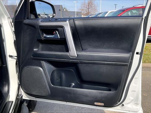 Used 2021 Toyota 4Runner SR5 image 21