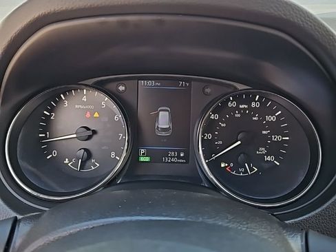 Used 2020 Nissan Rogue S w/ Special Edition Package image 15