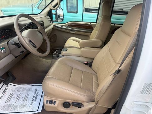 Used 2002 Ford F350 Lariat AWD/4WD image 32