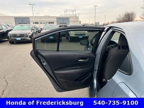 Used 2024 Toyota Corolla SE image 16