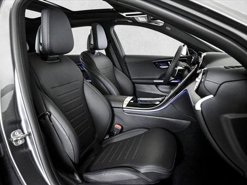 Used 2025 Mercedes-Benz C 300 4MATIC Sedan image 11